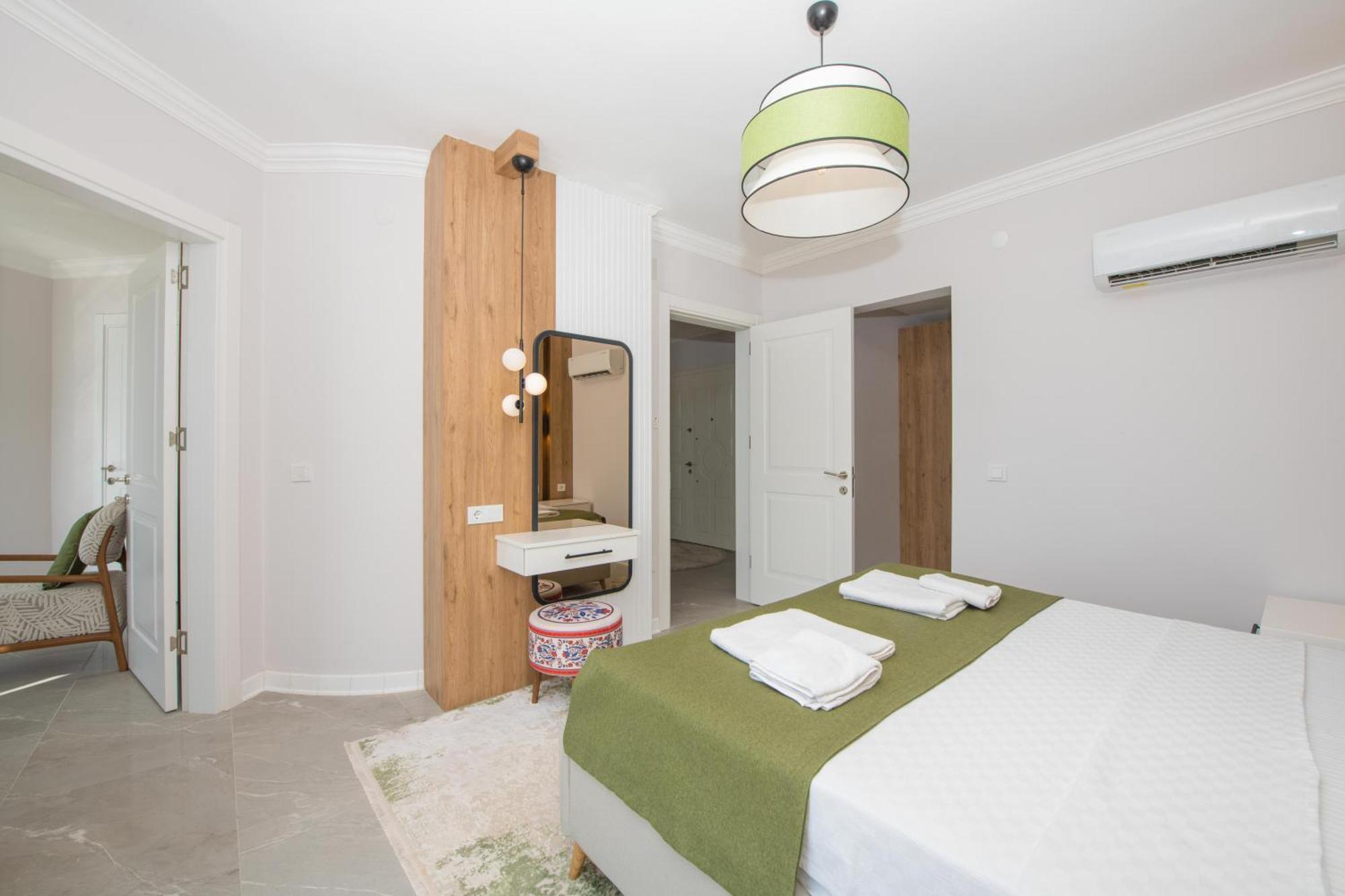 Beachfront Sari Villa With Private Swimming Pool 卡尔坎 外观 照片